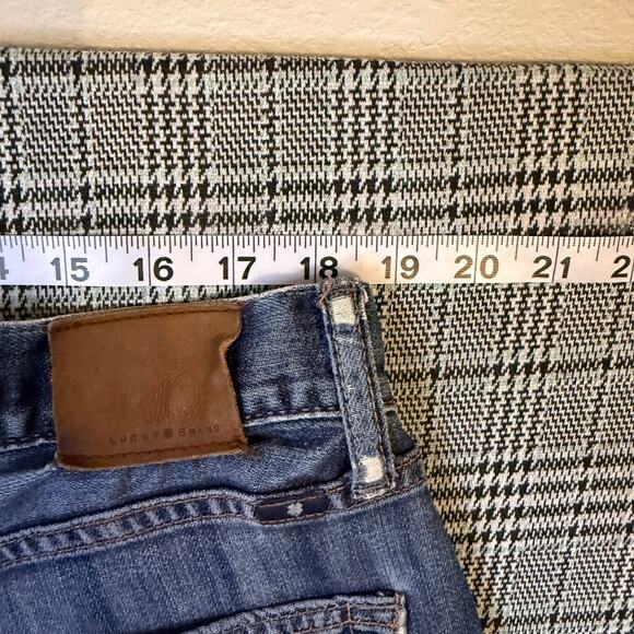 Lucky Brand Men's Jeans Blue Wash Denim Straight Leg Size 38x30 - Picture 2 of 10